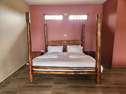 Ishasha Pride Lodge