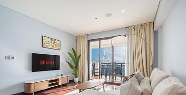 LUX The Anantara Residence Suite
