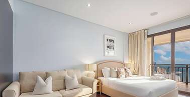 LUX The Anantara Residence Suite