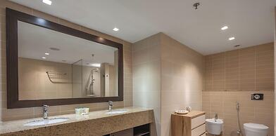LUX The Anantara Residence Suite