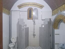 Golden Palace villa