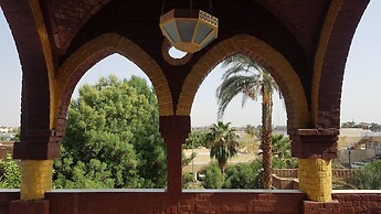 Golden Palace villa