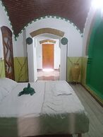 Green Palace Garden