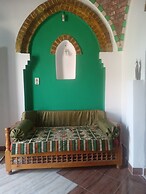 Green Palace Garden
