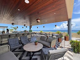 Centric condo by Casago