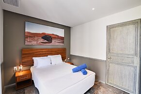 Centric condo by Casago