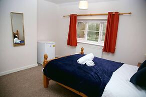 Serene Haven 4-bed House in Norwich
