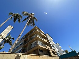 Marthas Suites & Hotel