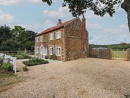 Horseshoe Cottage