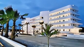 Ph in Cana Rock Star With Golf View And Pool