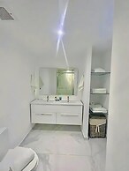 Ph in Cana Rock Star With Golf View And Pool