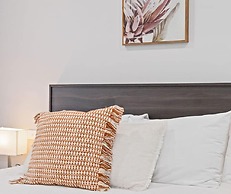 Hive Hotel