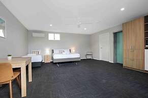Hive Hotel