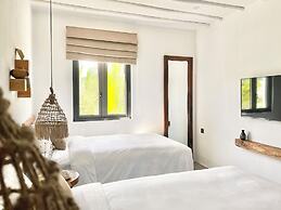 La Grotta Hotel