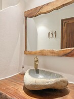 La Grotta Hotel