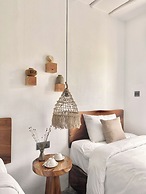 La Grotta Hotel