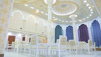 MAQOM PLAZA