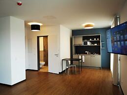 Fairn Square Hotel
