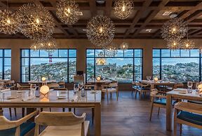 Vista Encantada by VRHOST