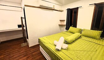 Hideout Hostel
