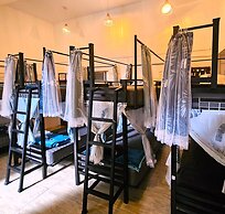 Hideout Hostel