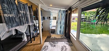 Hideout Hostel