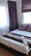 Aurora Guest House
