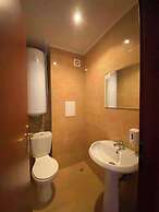 1BR Homey Duplex 300mbps Wifi 2 Floor With Washer