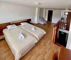 1BR Homey Duplex 300mbps Wifi 2 Floor With Washer