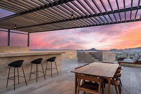 Mistiq Los Cabos