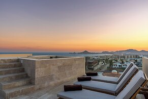 Mistiq Los Cabos