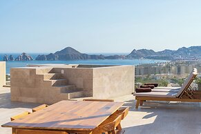 Mistiq Los Cabos