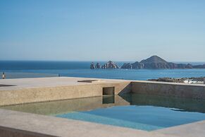 Mistiq Los Cabos