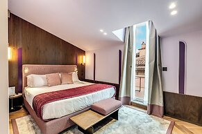 THE STEPS Hotel - by Eitch Collection