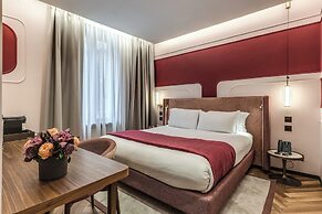 THE STEPS Hotel - by Eitch Collection