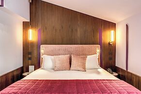 THE STEPS Hotel - by Eitch Collection