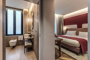 THE STEPS Hotel - by Eitch Collection