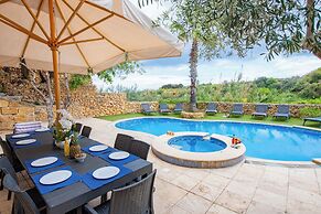 Villa Soldanis 6 Bedroom Villa With Private Pool