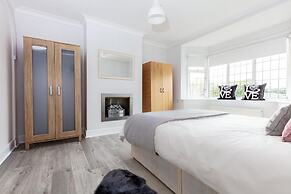 Hidden Gem Minutes From Heathrow Airport
