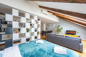 Modern 3 bedrooms apartment with AC