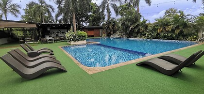 Sunday Hevea Hotel and Resort