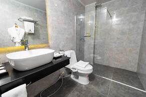 Sunday Hevea Hotel and Resort