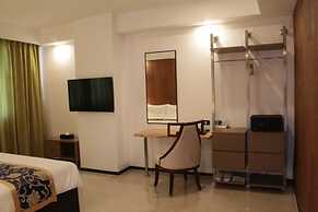 Sunday Hevea Hotel and Resort