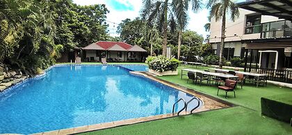 Sunday Hevea Hotel and Resort