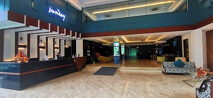 Sunday Hevea Hotel and Resort