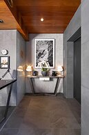 Kamo Residences by Reflections