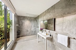 Villa Raku