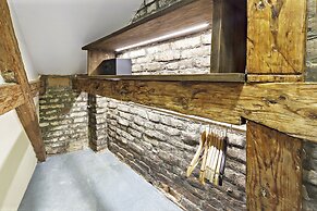 SuperB Luxury Suites