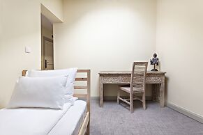SuperB Luxury Suites