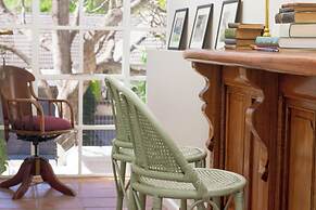 Rozenburg Guesthouse